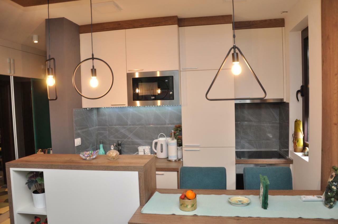 Lux Apartman Čačak Dış mekan fotoğraf