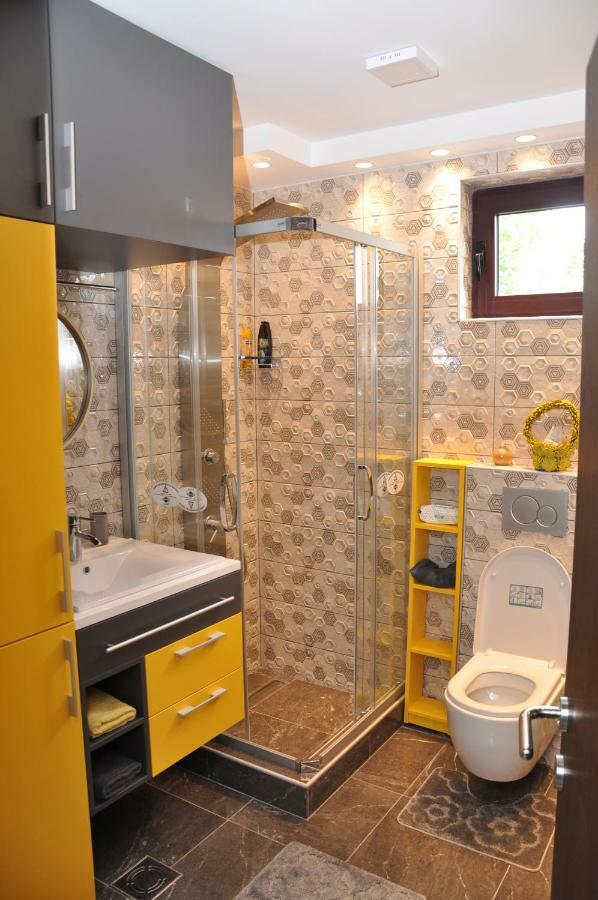 Lux Apartman Čačak Dış mekan fotoğraf